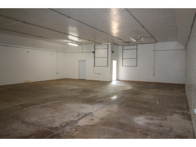 27143 Dersch Road Shingletown, CA 96088 - Photo 22 of 23 2000 square foot shop
