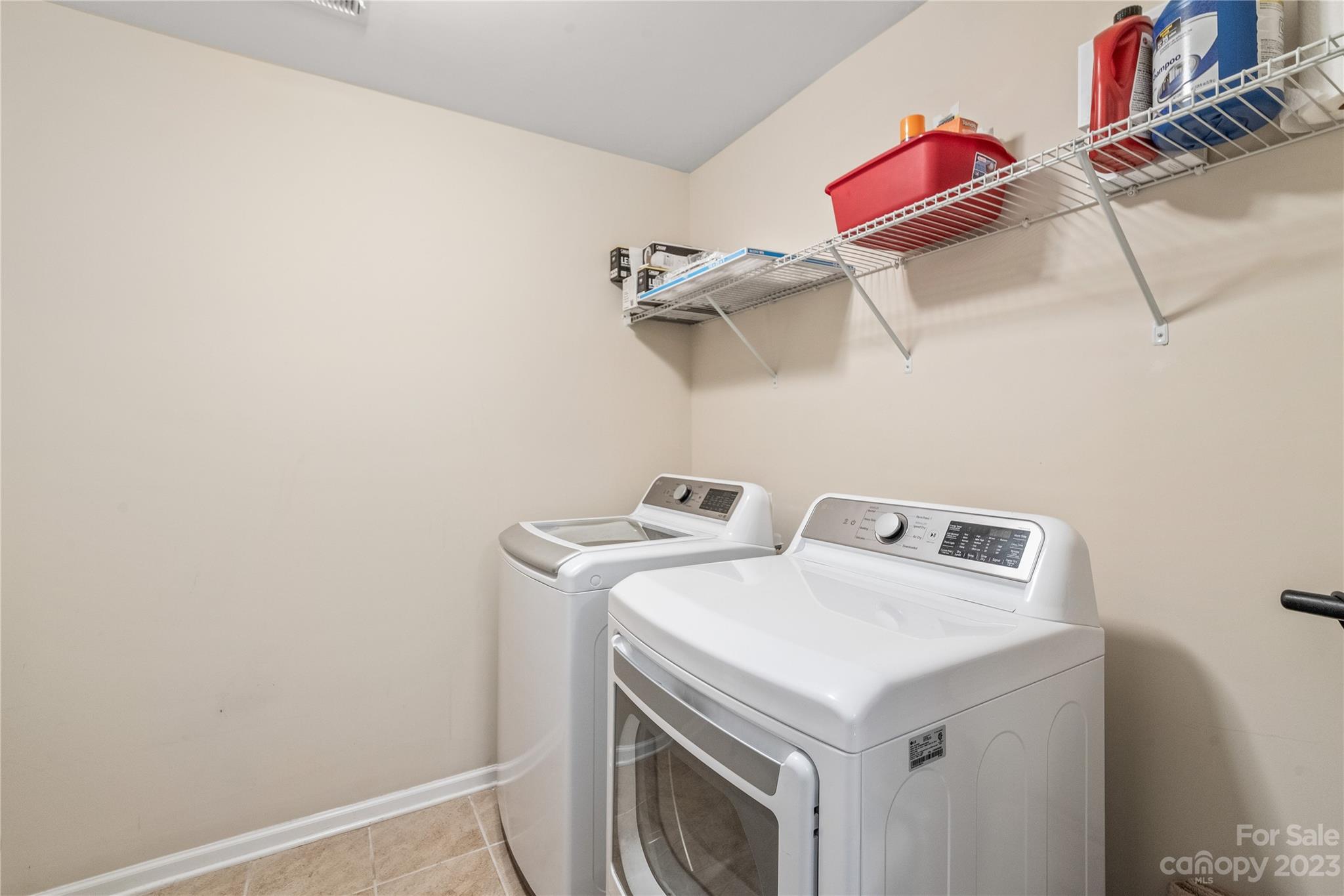 9221 Inverness Bay Road Charlotte, NC 28278 - Photo 23 of 43 Gallery Image 23