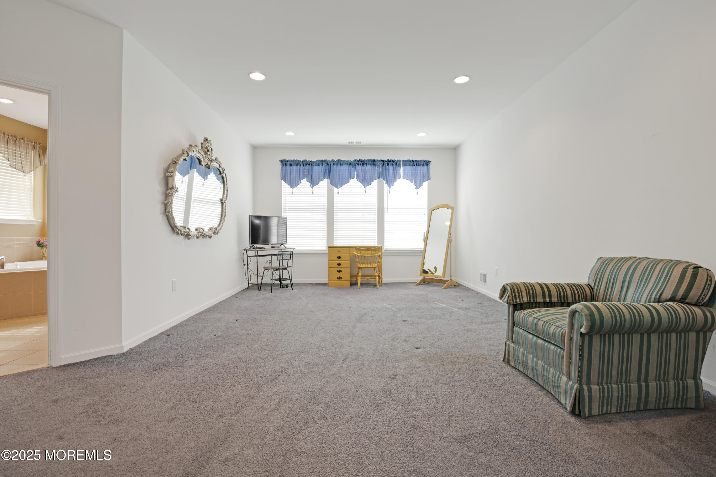 16 Brattleboro Road Jackson, NJ 08527 - Photo 18 of 51 Interior-11