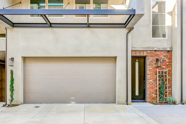 $3,700 | 530 Fano Street, Unit D, Monrovia, CA 91016