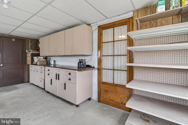 $185,000 | 230 West Howard Avenue, Coaldale, PA 18218