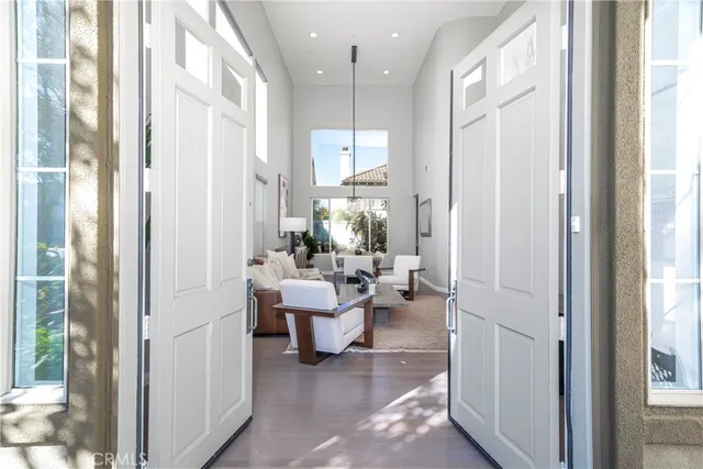 $2,095,000 | 803 Futura, San Clemente, CA 92672