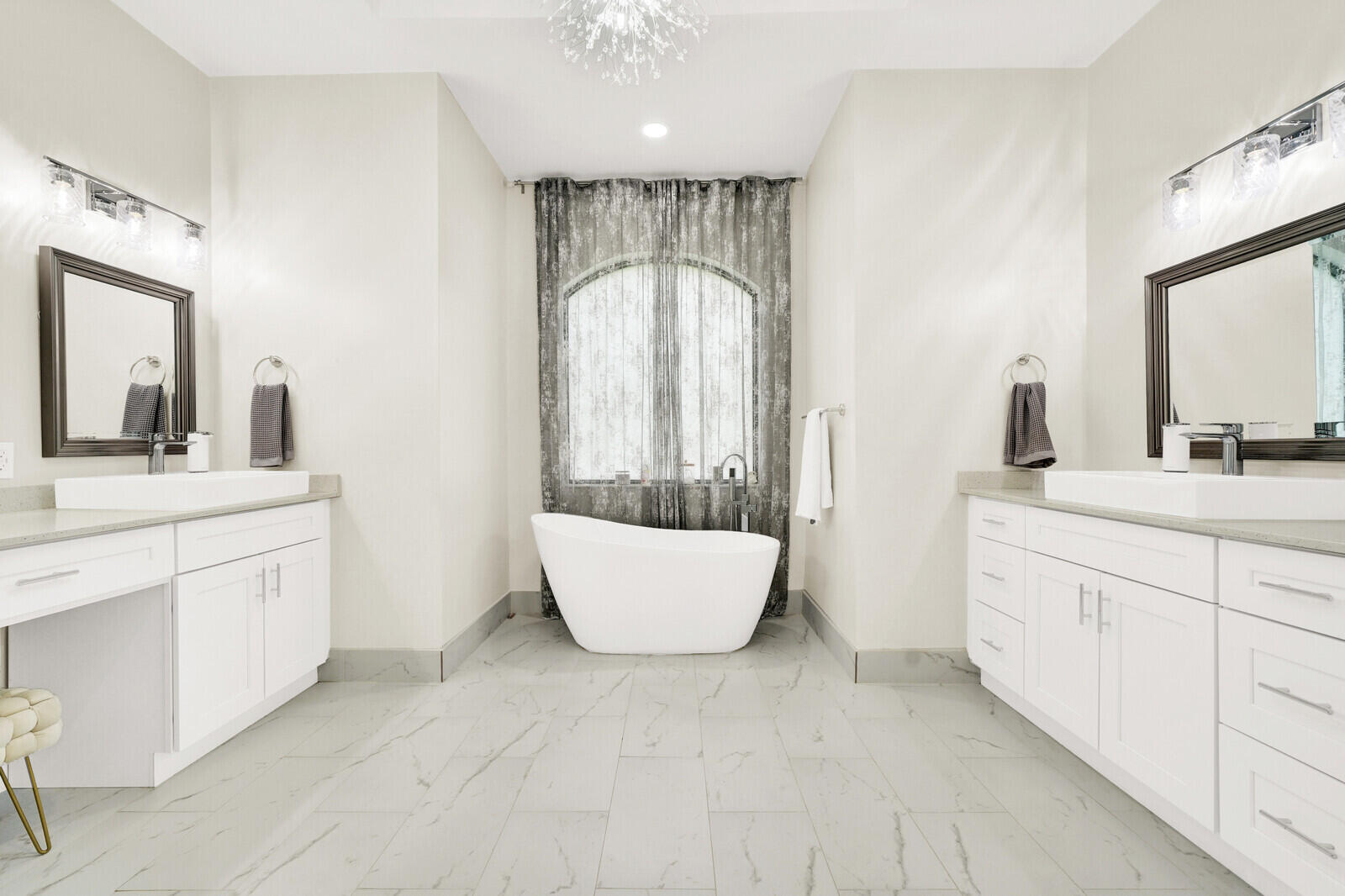 10313 Lexington Estates Boulevard Boca Raton, FL 33428 - Photo 23 of 66 Primary Bathroom