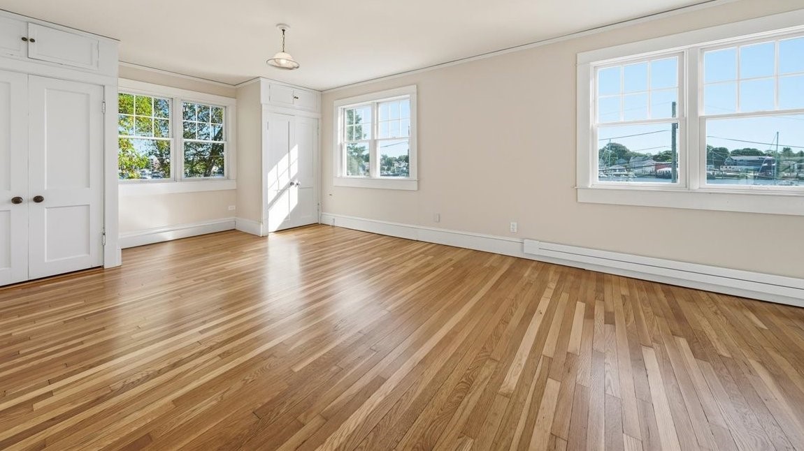 169 Mathewson Road Barrington, RI 02806 - Photo 25 of 33 Gallery Image 25