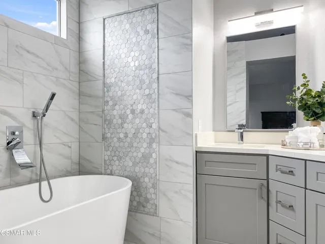 $4,100 | 2598 Winthrop Court, Simi Valley, CA 93065