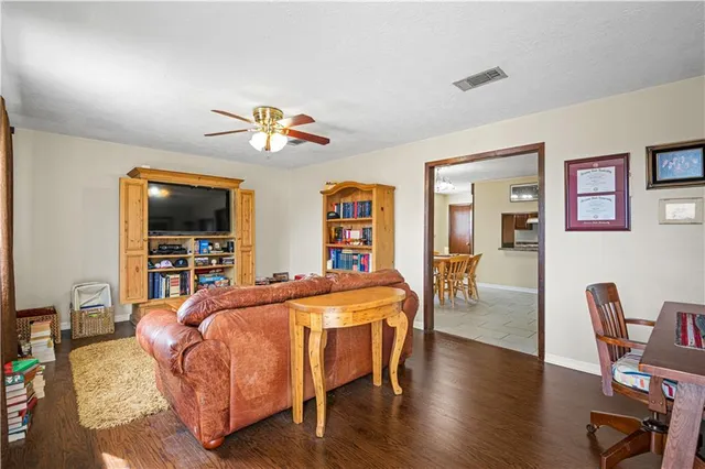 $655,000 | 511 9th Street, Gretna, LA 70053