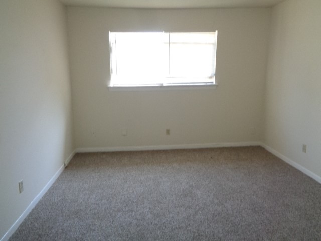 5504 Deep Forest Drive Houston, TX 77092 - Photo 5 of 25