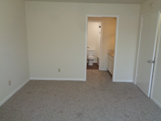 5504 Deep Forest Drive Houston, TX 77092 - Photo 6 of 25