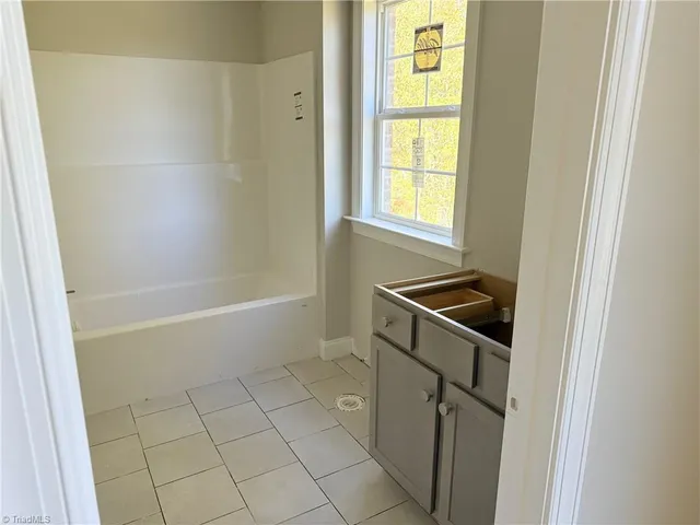 $689,900 | 8307 Pyramid Drive, Summerfield, NC 27358