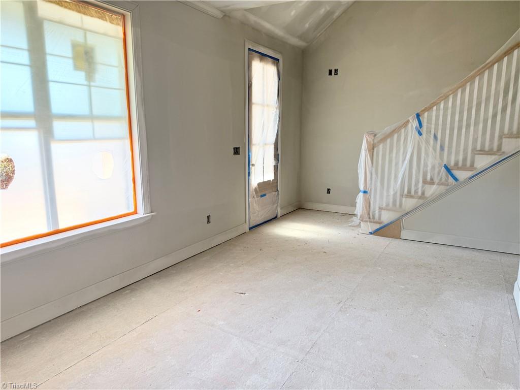8307 Pyramid Drive Summerfield, NC 27358 - Photo 4 of 29 Entryway