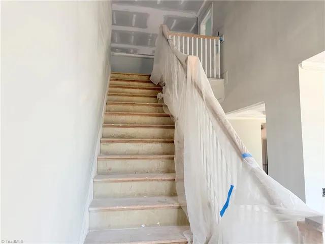 $689,900 | 8307 Pyramid Drive, Summerfield, NC 27358