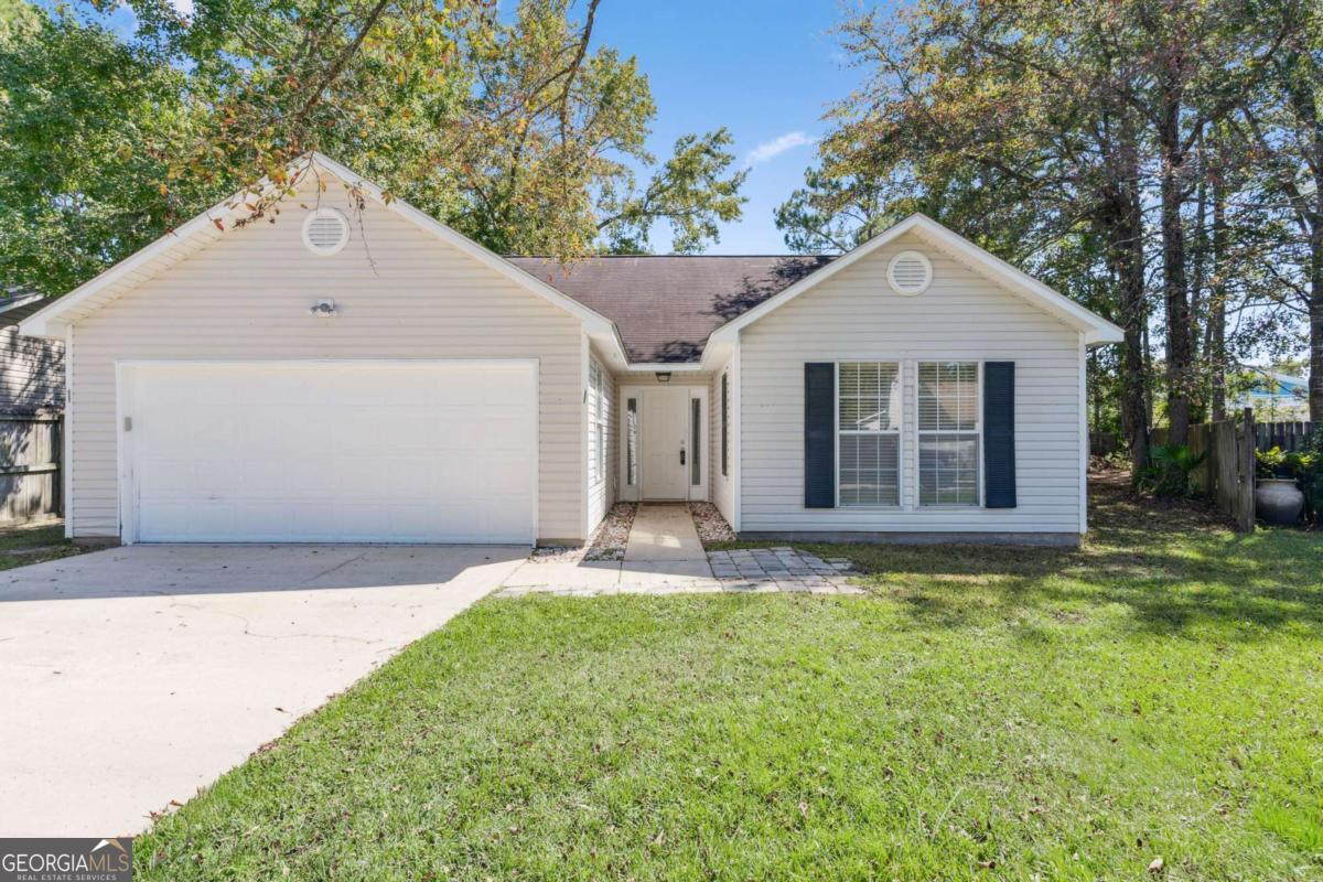 105 Adams Court Brunswick, GA 31525 - Photo 1 of 22