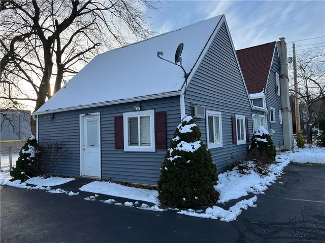 $1,750 | 1101 Broadway Street, Southport, NY 14904