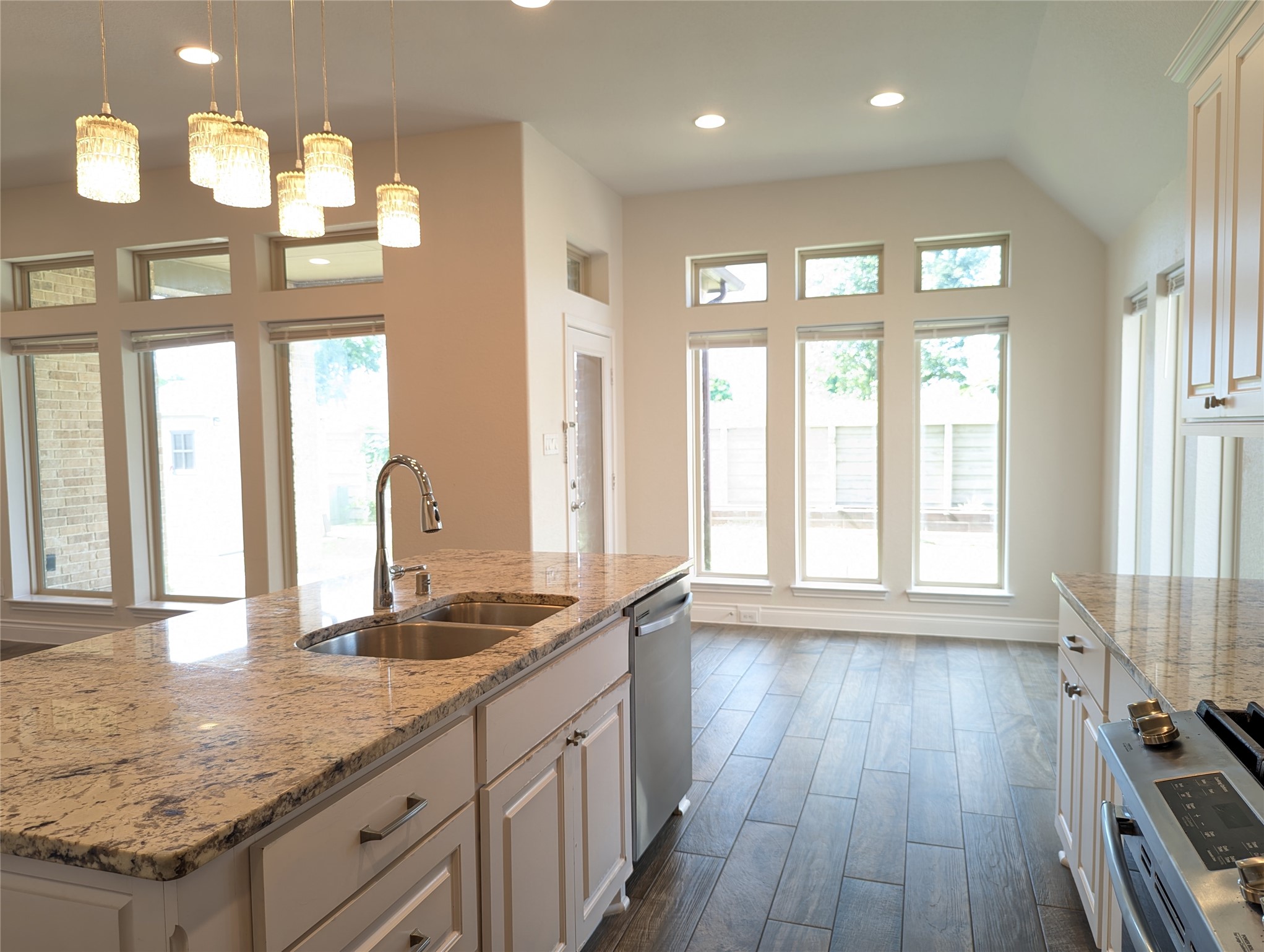 2043 Blackhawk Ridge Lane Manvel, TX 77578 - Photo 28 of 45