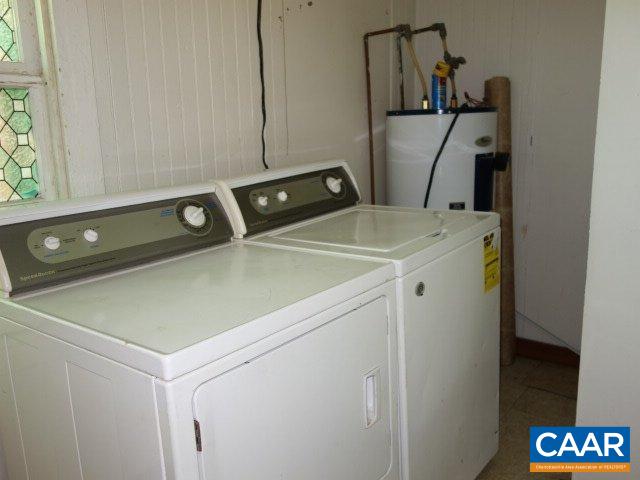 2208 Salem Road Schuyler, VA 22969 - Photo 18 of 21 a utility room with dryer and washer