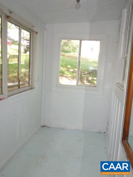 2208 Salem Road Schuyler, VA 22969 - Photo 19 of 21 an empty room with a window