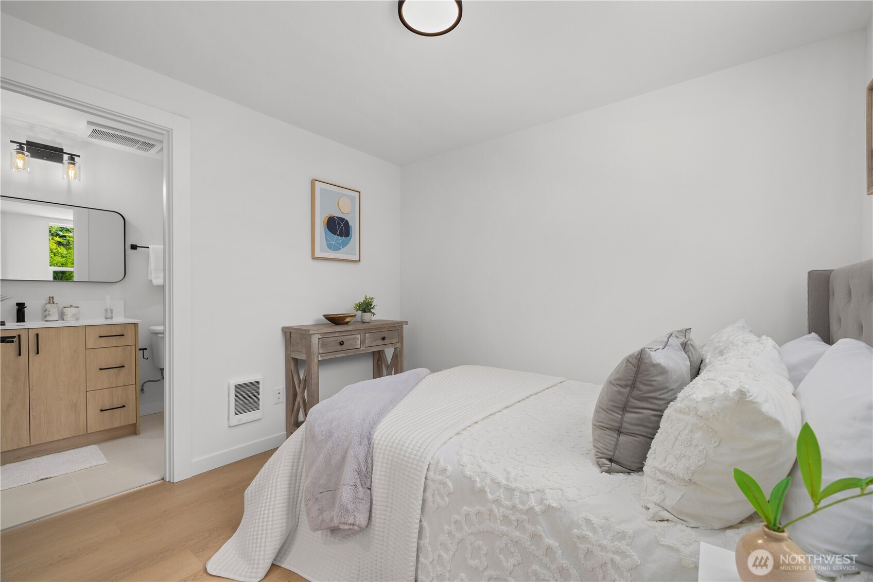 3852 Carr Place North Seattle, WA 98103 - Photo 21 of 33