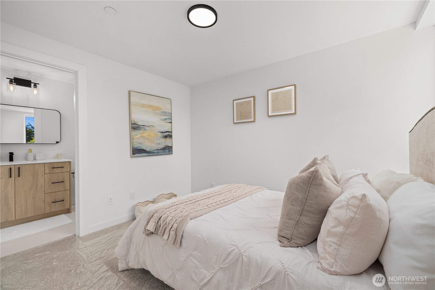 3852 Carr Place North Seattle, WA 98103 - Photo 24 of 33