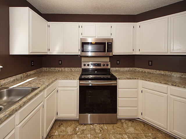 250 Two Hitch Road Goose Creek, SC 29445 - Photo 14 of 40 14