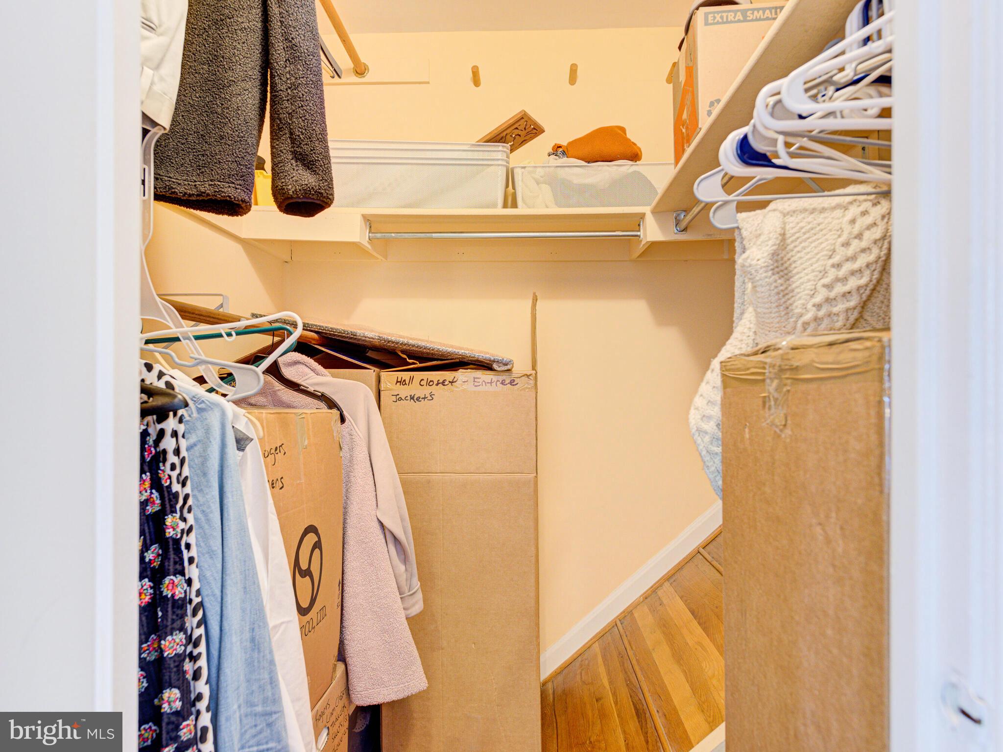 5271 Bradgen Court Springfield, VA 22151 - Photo 23 of 47 Very large Walk in closet