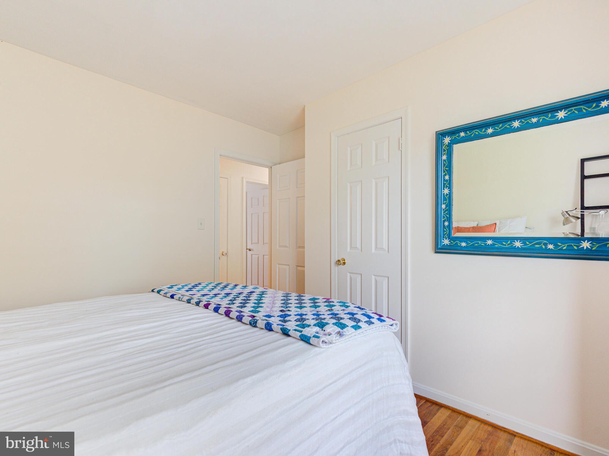 5271 Bradgen Court Springfield, VA 22151 - Photo 25 of 47 Very nice sized room