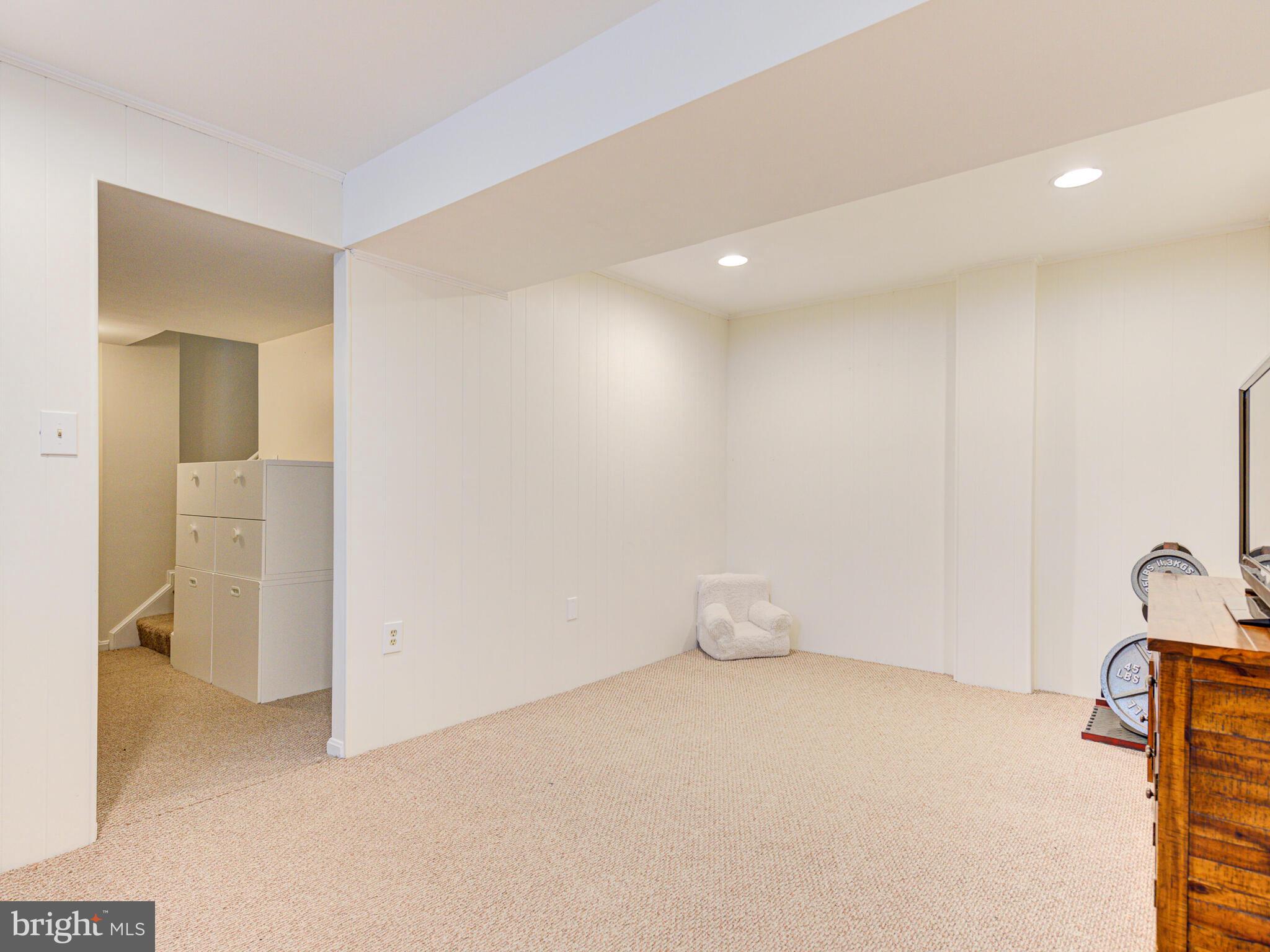 5271 Bradgen Court Springfield, VA 22151 - Photo 33 of 47 Hobby area? Work space? Home gym?