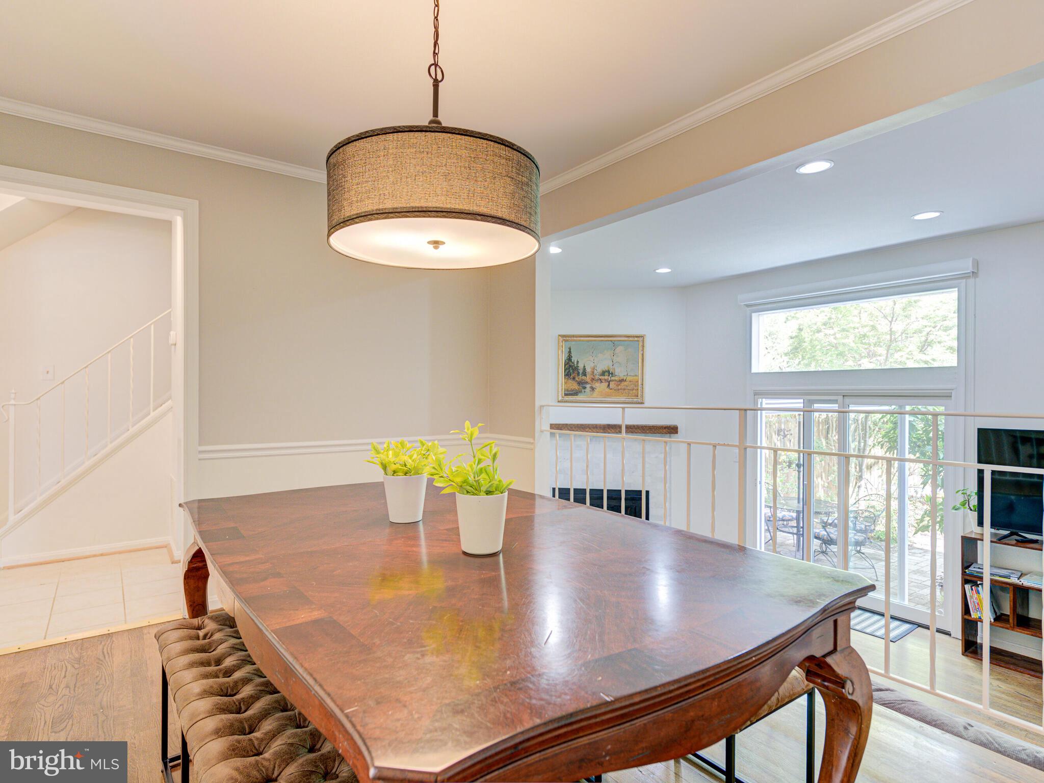 5271 Bradgen Court Springfield, VA 22151 - Photo 10 of 47 Hardwood floors, updated lighting, designer paint