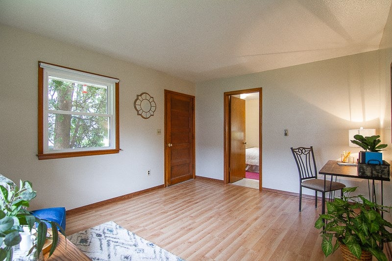 306 Sycamore Street Riverside, IA 52327 - Photo 5 of 15 Gallery Image 5