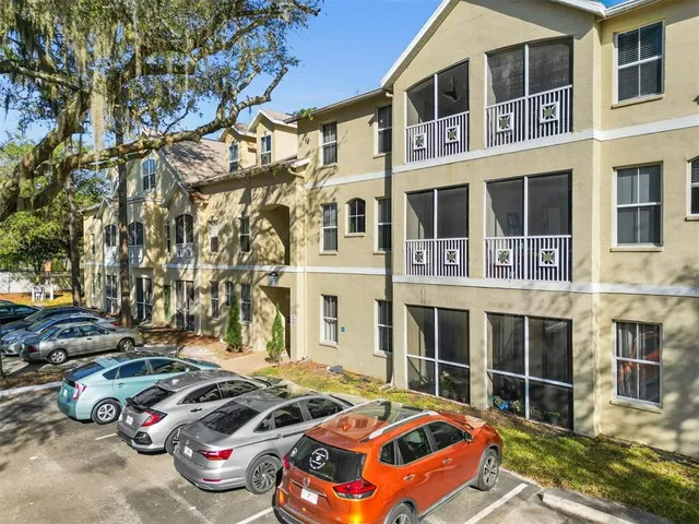 a car parked in front of a building