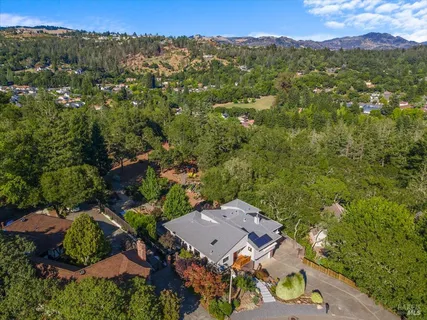 $1,565,000 | 3224 Cobblestone Drive, Santa Rosa, CA 95404