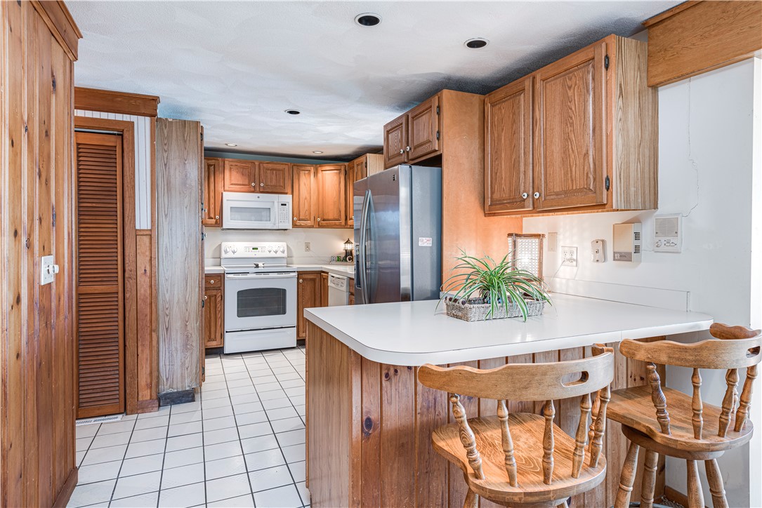 67 Franks Neck Road Narragansett, RI 02882 - Photo 23 of 46