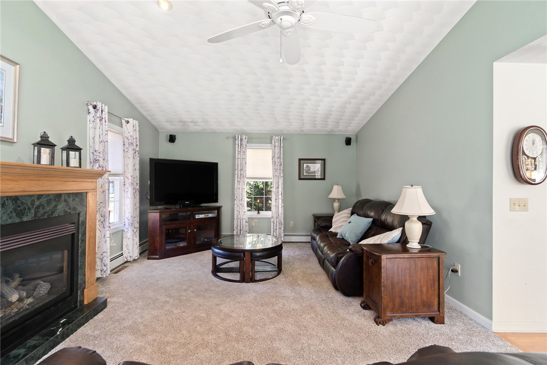 338 Rockland Road Scituate, RI 02857 - Photo 11 of 40