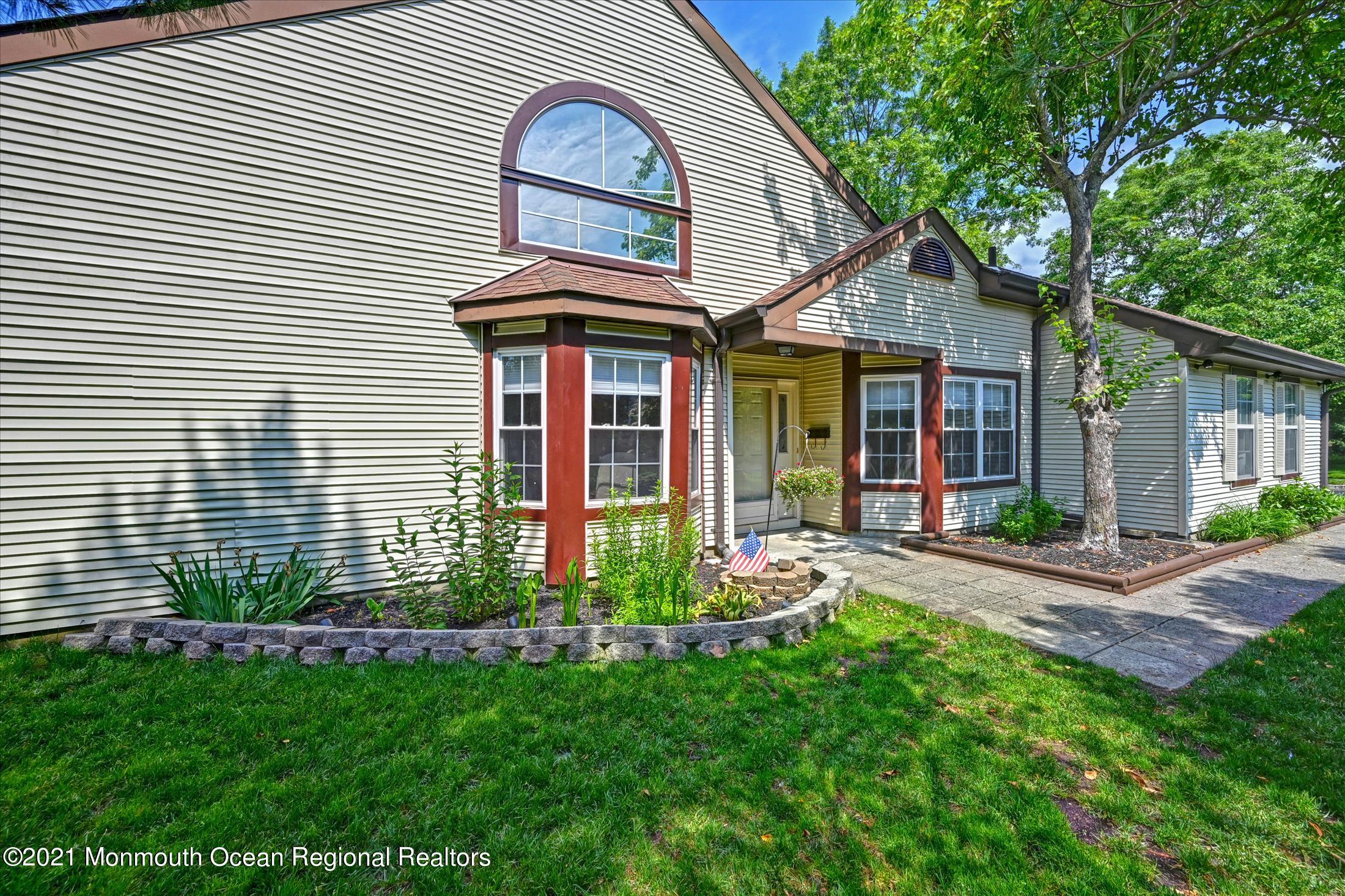 163 Colony Lane Manalapan, NJ 07726 - Photo 3 of 28 Front Entrance