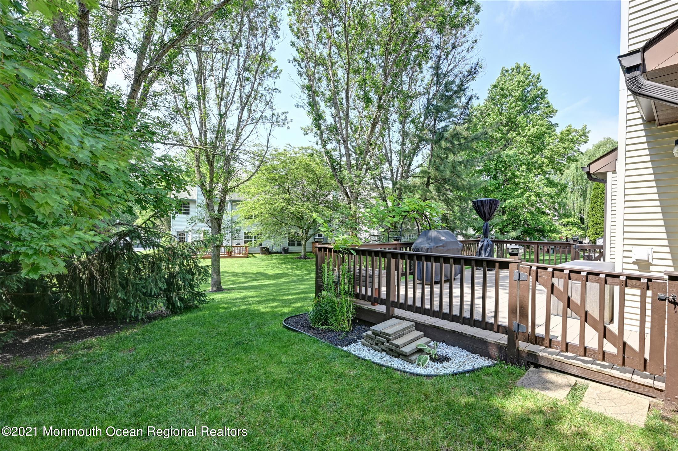 163 Colony Lane Manalapan, NJ 07726 - Photo 5 of 28 Deck