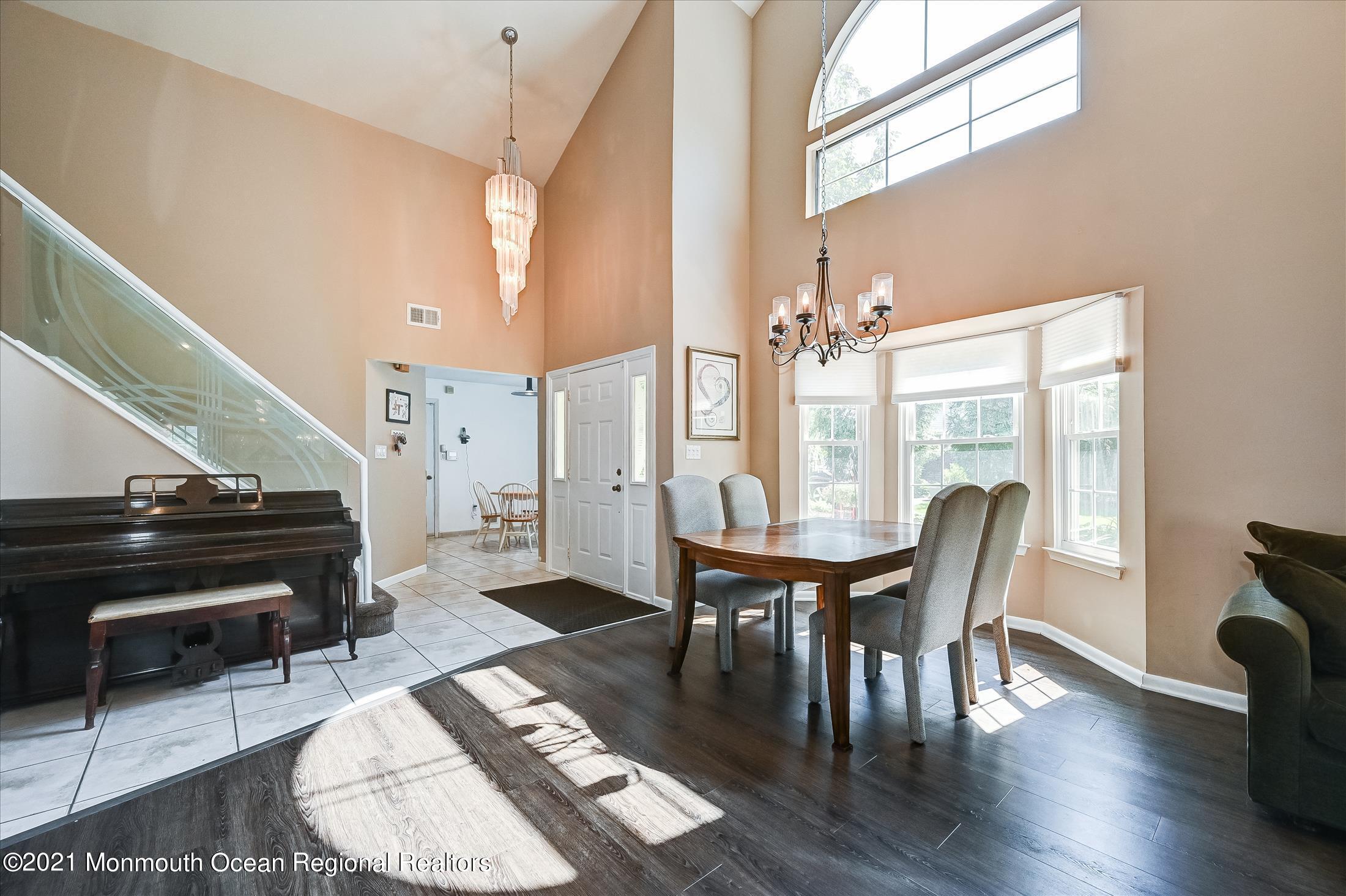163 Colony Lane Manalapan, NJ 07726 - Photo 8 of 28 Dining Room