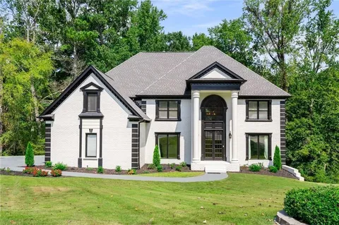 $825,000 | 220 Milano Drive Southwest, Atlanta, GA 30331