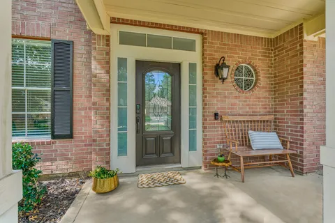 $460,000 | 23 Wintergrass Place, The Woodlands, TX 77382