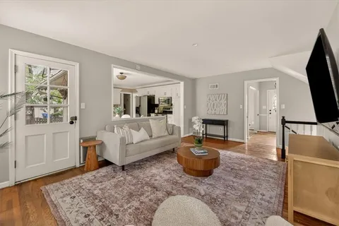 $450,000 | 8804 West 92nd Street, Overland Park, KS 66212