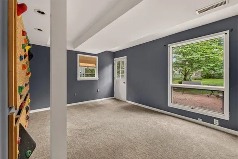 $450,000 | 8804 West 92nd Street, Overland Park, KS 66212