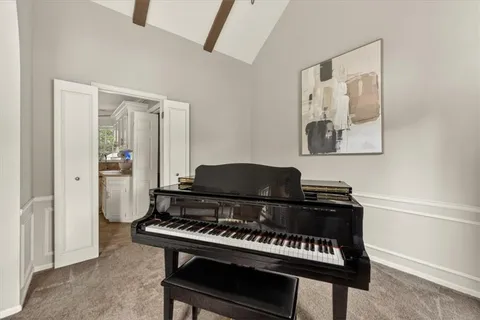 $450,000 | 8804 West 92nd Street, Overland Park, KS 66212