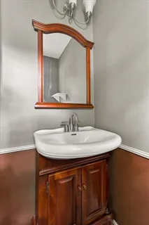 $450,000 | 8804 West 92nd Street, Overland Park, KS 66212