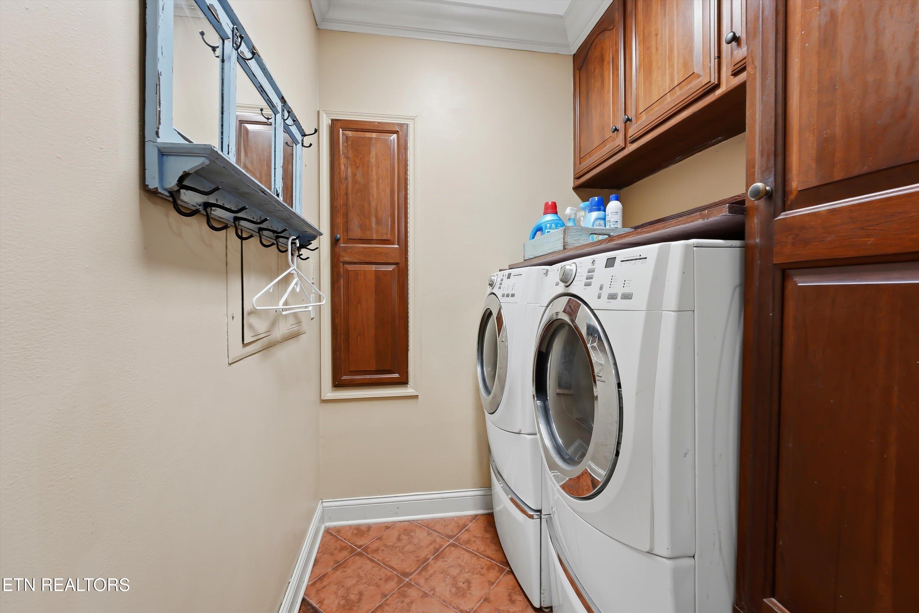 110 Westview Lane Oak Ridge, TN 37830 - Photo 13 of 39 laundry