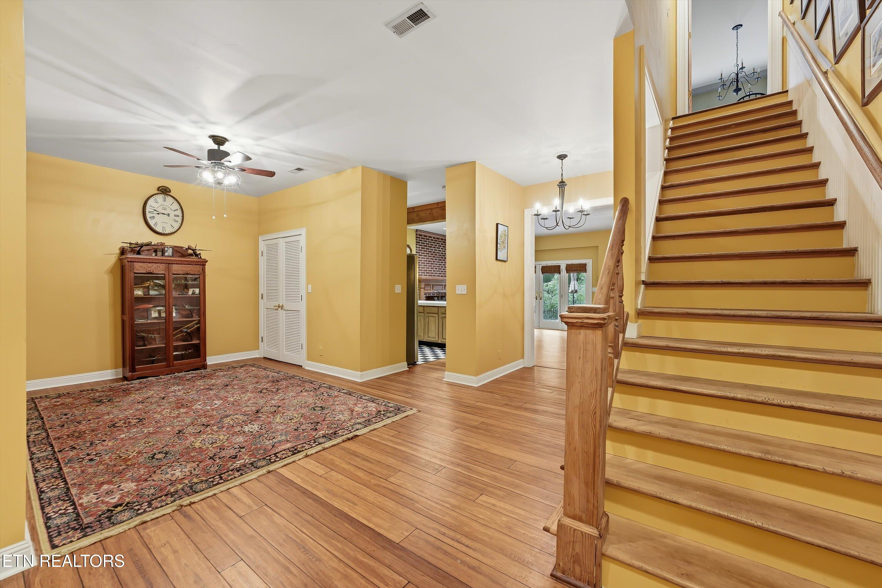 110 Westview Lane Oak Ridge, TN 37830 - Photo 25 of 39 steps to basement