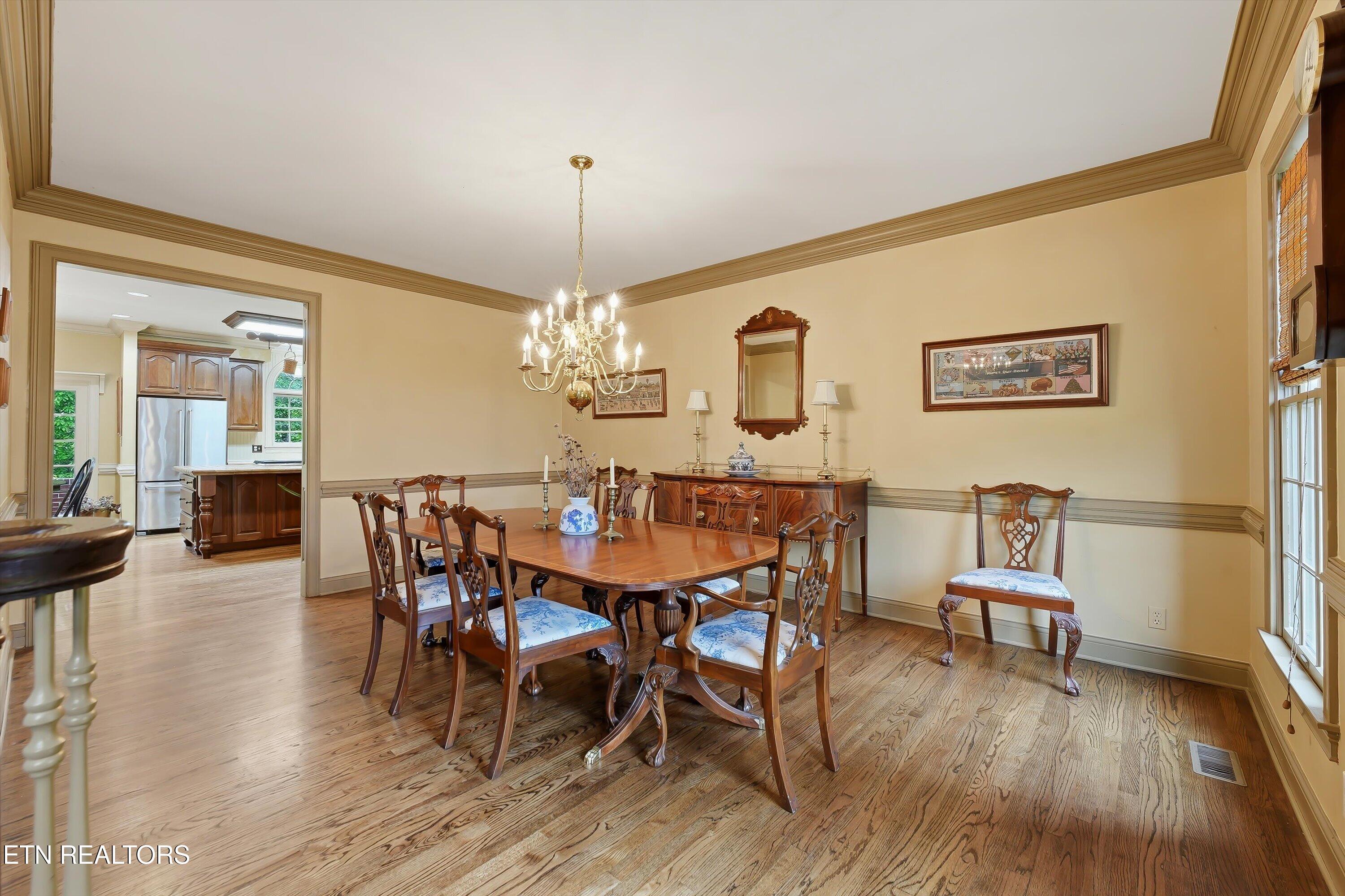110 Westview Lane Oak Ridge, TN 37830 - Photo 5 of 39 formal dining room