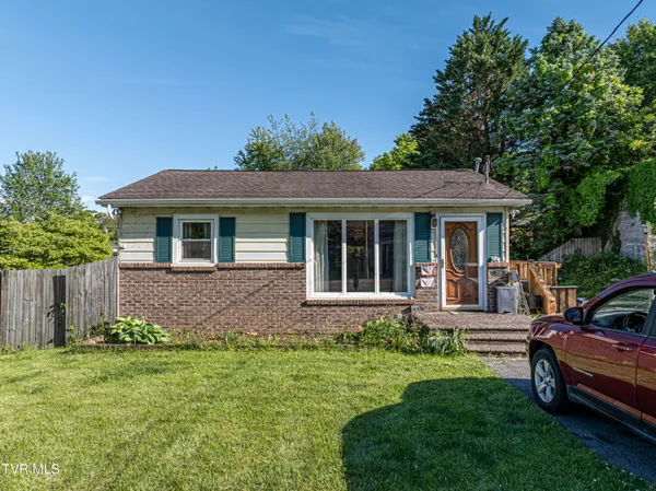 $189,000 | 2314 Randolph Street, Bristol, VA 24201