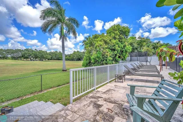 $1,800,000 | 5421 North 36th Court, Hollywood, FL 33021