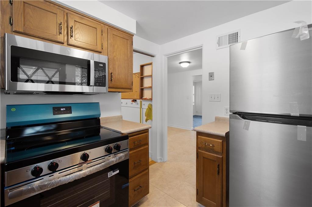 8784 Terrace Drive Pittsburgh, PA 15237 - Photo 12 of 35