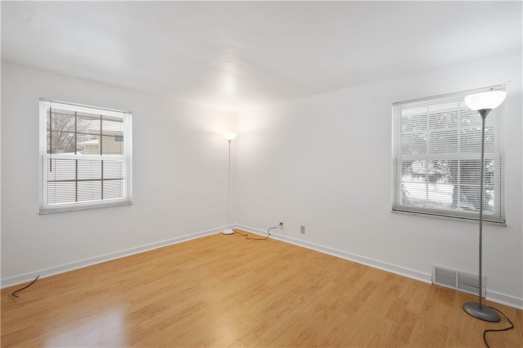 8784 Terrace Drive Pittsburgh, PA 15237 - Photo 18 of 35