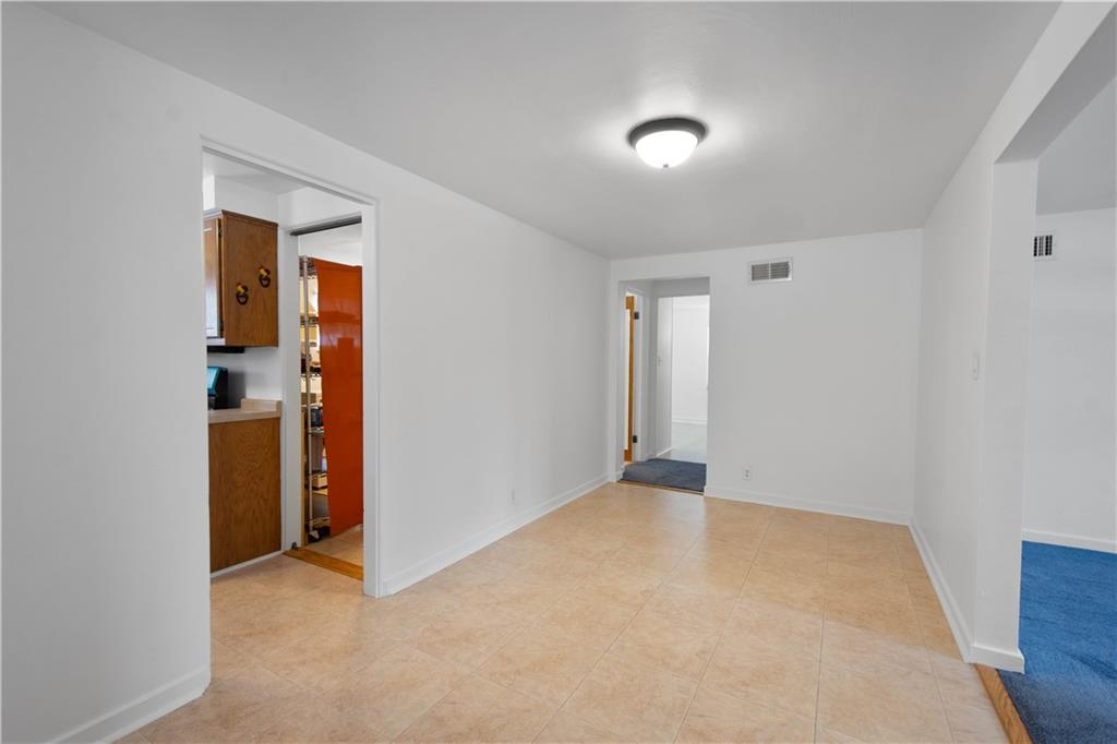 8784 Terrace Drive Pittsburgh, PA 15237 - Photo 7 of 35