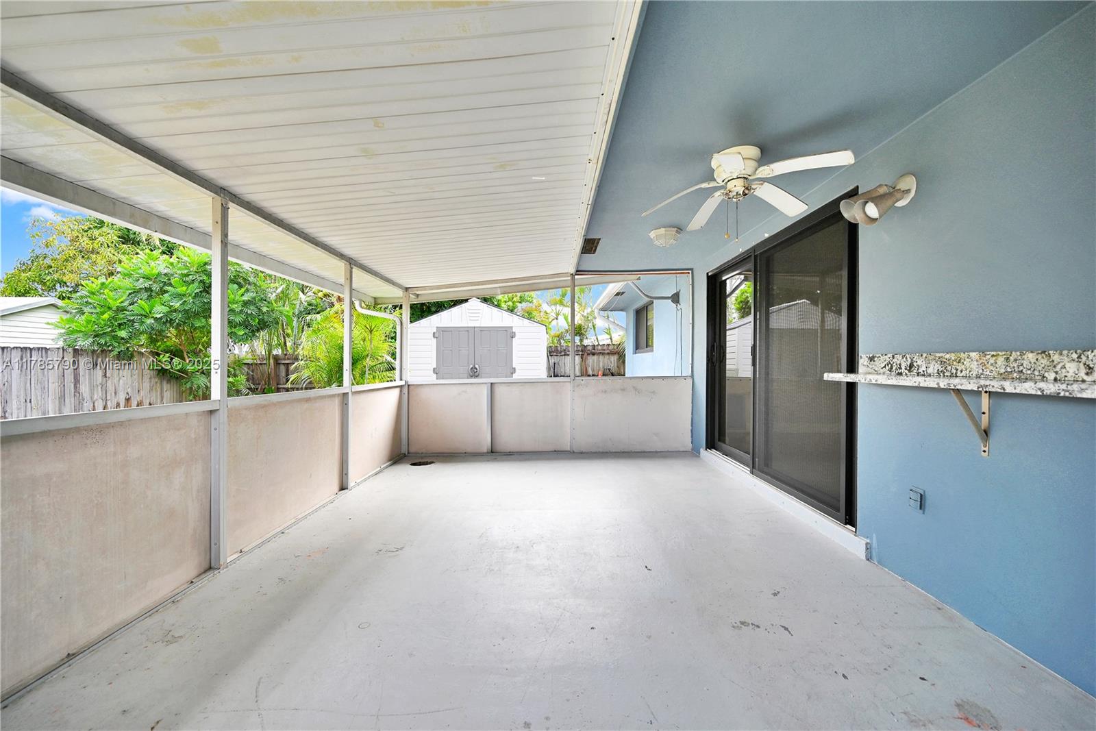 8451 Northwest 10th Street Pembroke Pines, FL 33024 - Photo 23 of 32